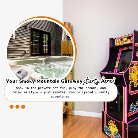 Inviting Retreat W Privatehot Tub & Arcade Villa